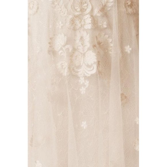 BHLDN Willowby Heartleaf Wedding Gown Ivory Size 2 and 14 NEW - Picture 5 of 13
